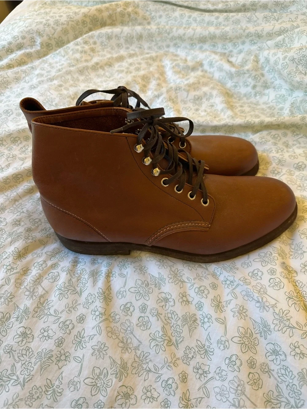 Red Wing Shoes vintage chestnut